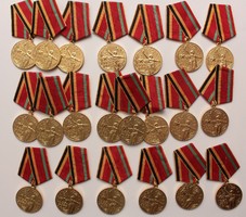 Szovjet kitüntetés lot 21 db - A Nagy honvédő háború 30 éves évfordulója (A)