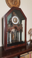 Pontosan működő, szép hangú Biedermeier asztali óra az 1820-as évekből