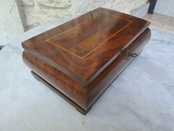 Beautiful art deco wooden box can be locked with a veneered key