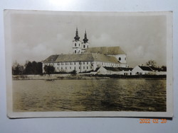 Régi képeslap: Munkács, Szent Bazil kolostor (1942)