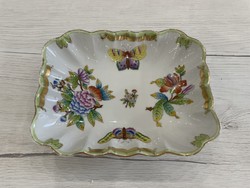 Porcelain offering bowl with Victoria pattern from Herend