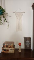 Off-white tufted macrame wall picture