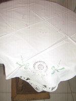 Cute machine embroidered stitched lace crocheted tablecloth