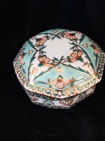 Special zsolnay octagonal bonbonnier with Persian pattern, richly painted, flawless, new