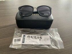 Guess napszemüveg