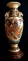 Large, hand-painted, Kyoto satsuma floor vase on a wooden plinth. 71 Cm!!