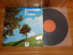 Lp vinyl record descends from the cloud