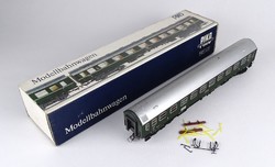 1N818 piko berlin - prague passenger train passenger car in box h0