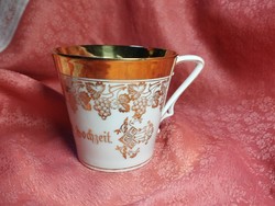 KPM, aranyozott, szőllőfürtös  porcelán csésze