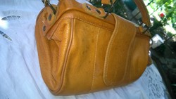 Quality - German cowhide women's shoulder bag - reticule camel color - strong, durable