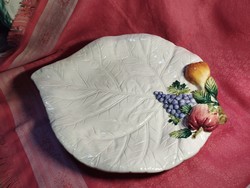 Porcelain leaf offering Italian fruit, centerpiece