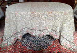 Jacquard woven tablecloth, carpet. 176 X 133 cm