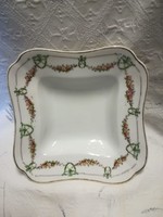 Rectangular serving bowl with rose garland