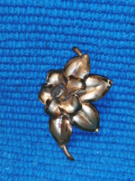 Antique gold rose brooch (337)