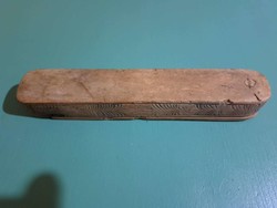 Old wooden razors