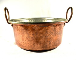 Large red copper cauldron in beautiful condition!!!