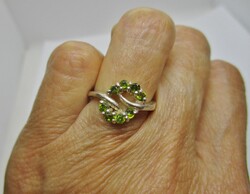 Beautiful old silver ring with peridot stone