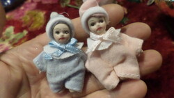 Very small (5 cm), porcelain dolls together.