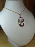 A particularly beautiful pendant with 14k gold-plated necklace.