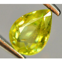 Extreme glitter! Real, product. Yellowish green titanite (sphene) gem 0.75ct (si) value: 29,900,-