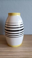 Nádor Judit tervezte Zsolnay porcelán váza