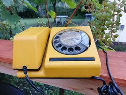 Sárga tárcsás telefon Mechanikai Művek