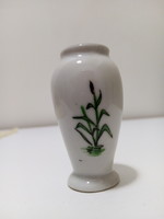 Mini váza