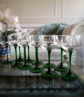 Kristály boros pohár zöld nyakú 11 db fehér kehely, handmade