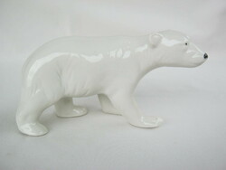 Porcelán jegesmedve