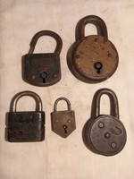 5 old padlocks without keys