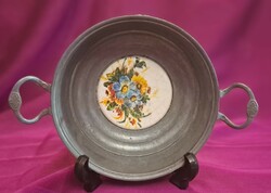 Floral pewter bowl (l4107)