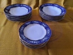 Zsolnay pompadour ii plate set
