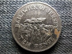 Jersey II. Erzsébet Dolmenek 10 penny 1985 Ritka (id49011)