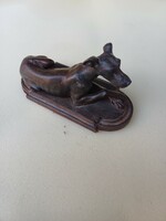 Old cast iron dog paperweight