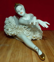 German porcelain - unterweissbach large ballerina with foam lace