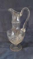 Polished monogrammed glass spout