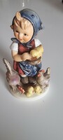 Hummel goebel girl in poultry yard