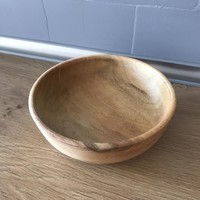 Steamed deep plate made of walnut wood