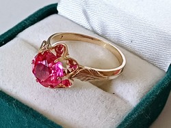 Orosz aranyozott ezüst gyűrű szintetikus rubinnal