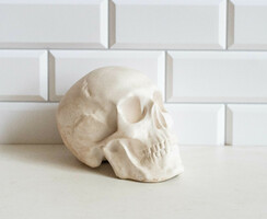 Régi kerámia koponya Halloween dekoráció - memento mori meditációs objektum - dekoráció, kellék