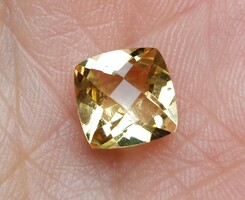 Golden glow! Real, 100% product. Golden yellow citrine gemstone 2.24ct (if)!! Its value: HUF 49,500!