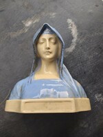 Madonna bust 19 cm x 19 cm. 1920 White earthenware around
