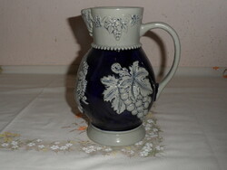 Mayschosser weinkeller wine jug