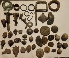 Mixed historical object lot