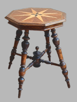 MA MINDENT ELADOK! :)  Antik, intarziás - esztergáltlábú kis asztal