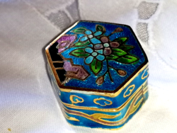 Old, enameled, modern pattern gilded copper medicine box 91.