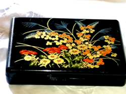 Retró, virágos, tükrös pappírzsebkendő tartó doboz