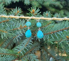 Mineral earrings made of turquoise