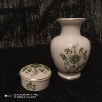 Hollóházi zöld virágos váza + bonbonier