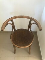 Hajlított karfás szék,XX. szd. első fele. Thonet jellegű/ stílusú szék.Jelzés nélkül. 2 db